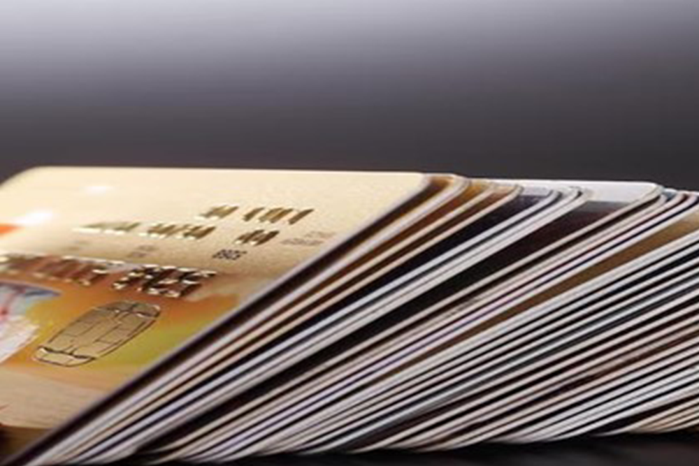 Affluent Gold Charge Card Consumers List—USA